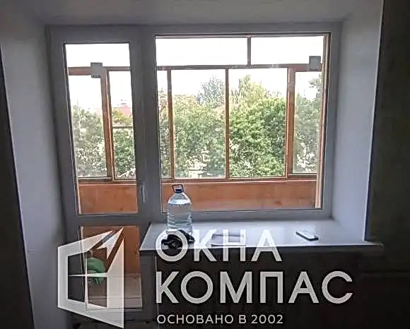 Фото объекта Остекление балконного блока с глухим окном в Нижнем Новгороде.